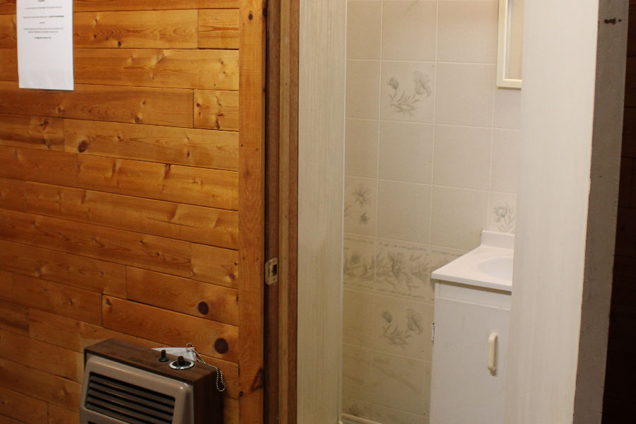 Lakeview American Plan Cabin