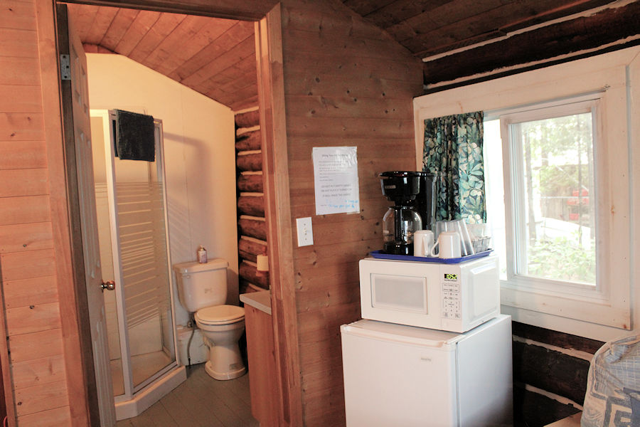 Ontario American Plan Lodge Point Cabin