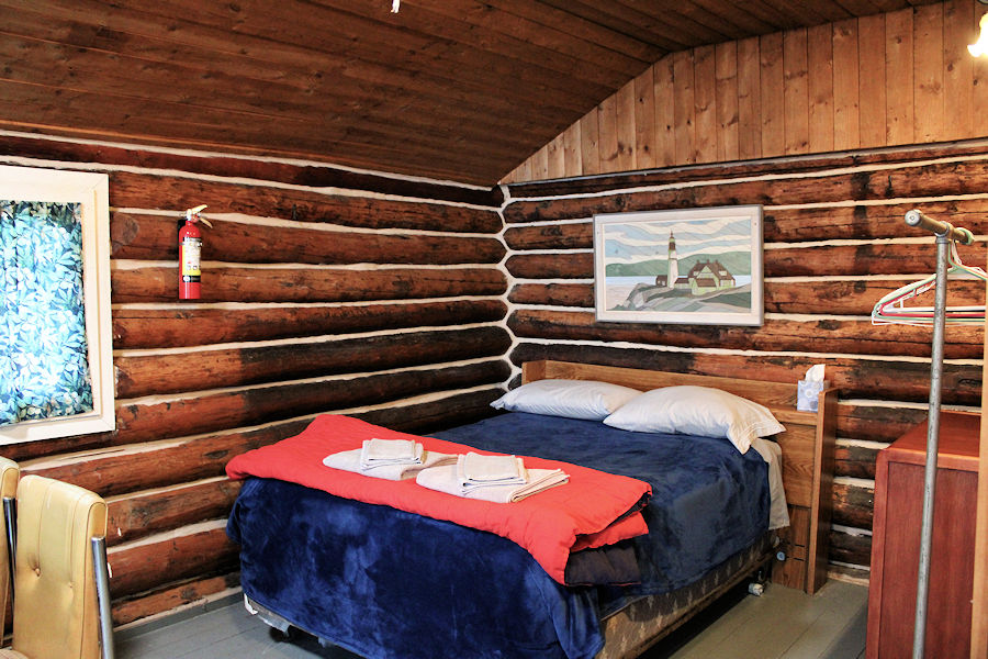 Ontario American Plan Lodge Point Cabin