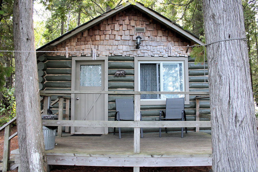 Ontario American Plan Lodge Point Cabin